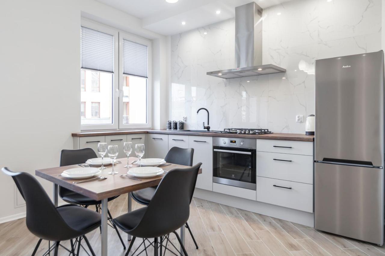 Apartamenty Bialystok - Lipowa 16/7 Luaran gambar
